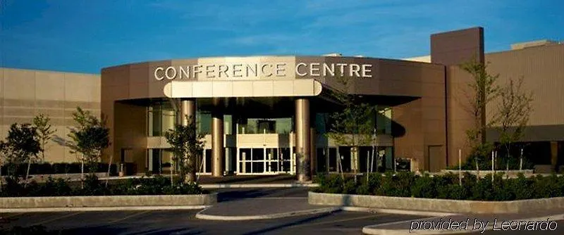 Four Points By Sheraton Toronto Airport East 3*,