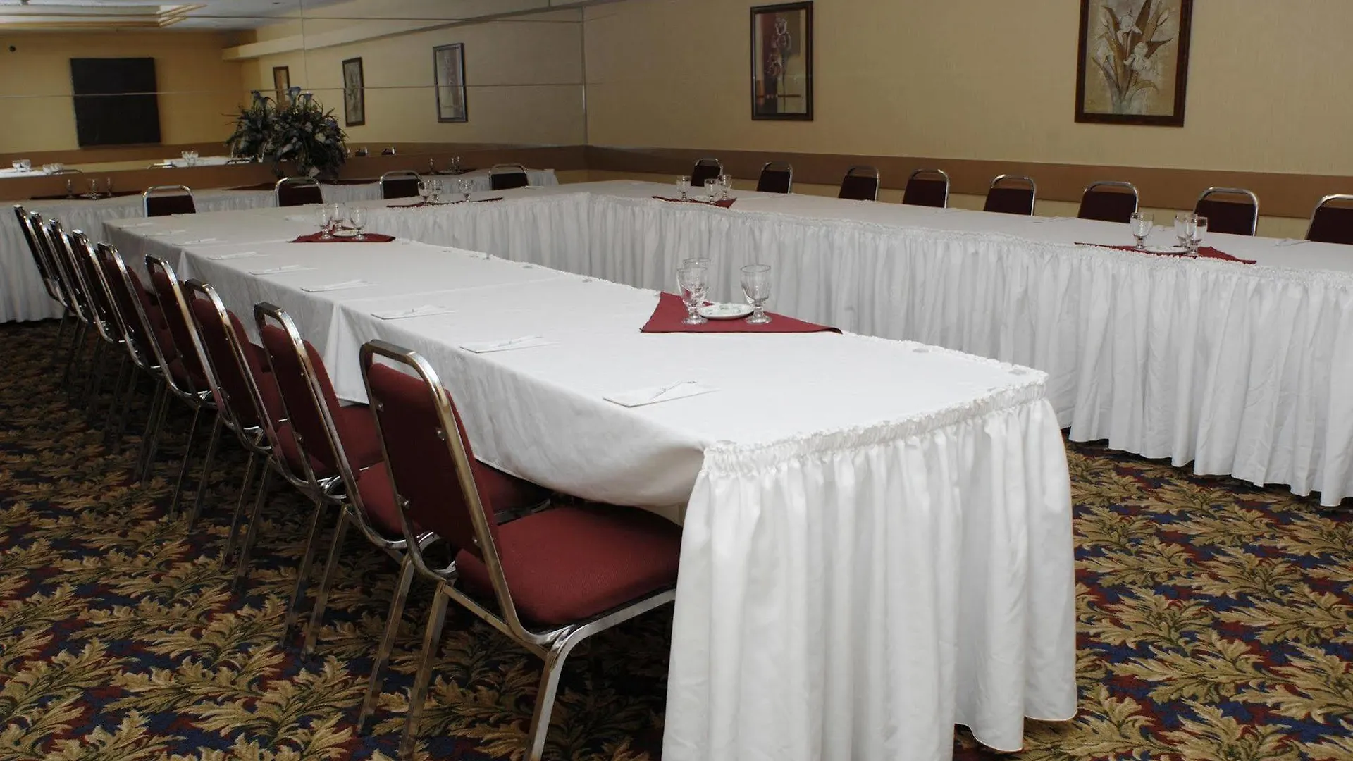Four Points By Sheraton Toronto Airport East Canada