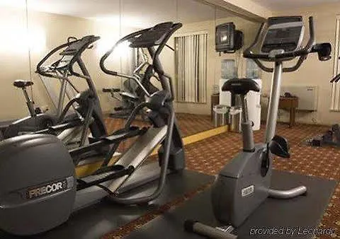 Four Points By Sheraton Toronto Airport East 3*,  Canada