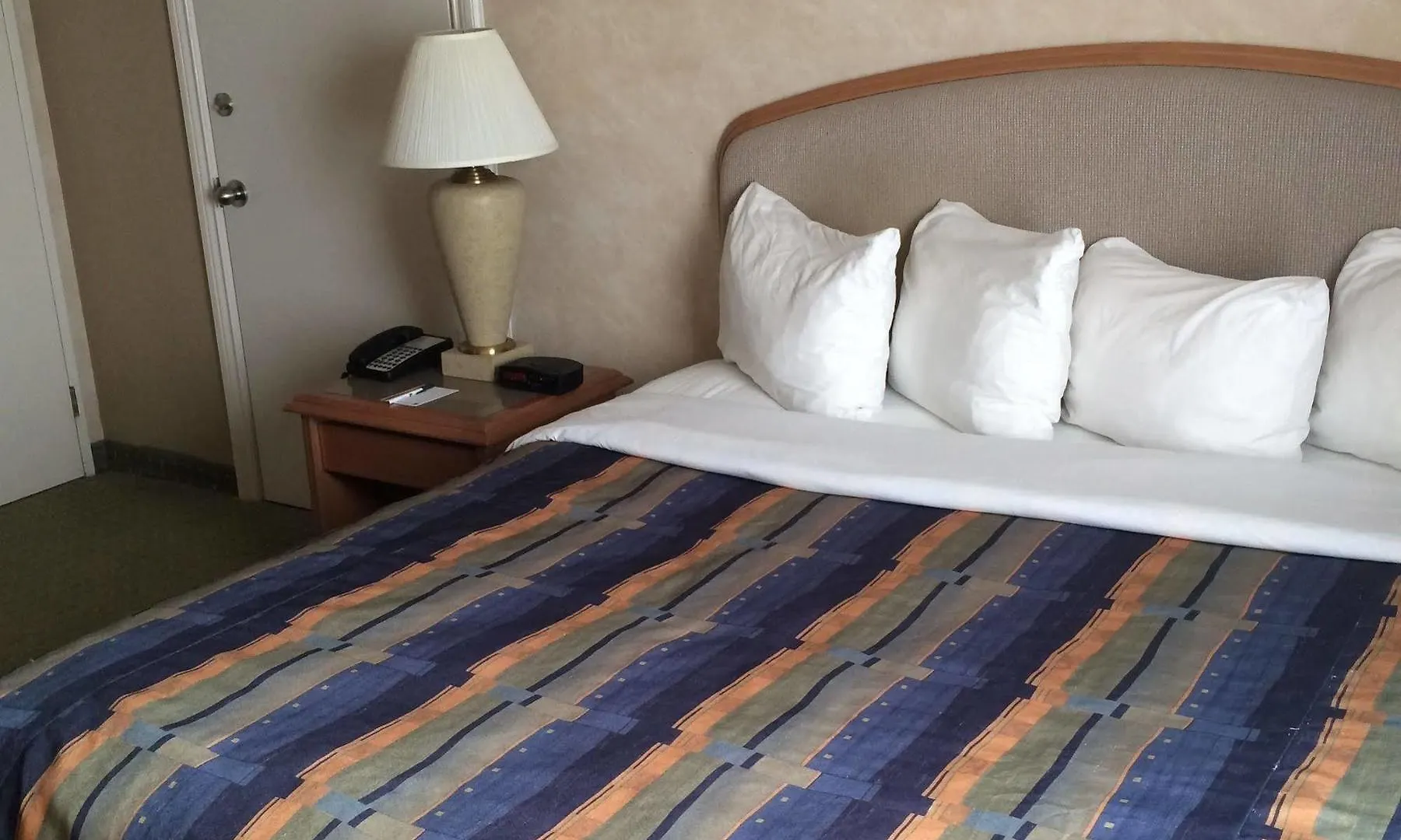 Four Points By Sheraton Toronto Airport East