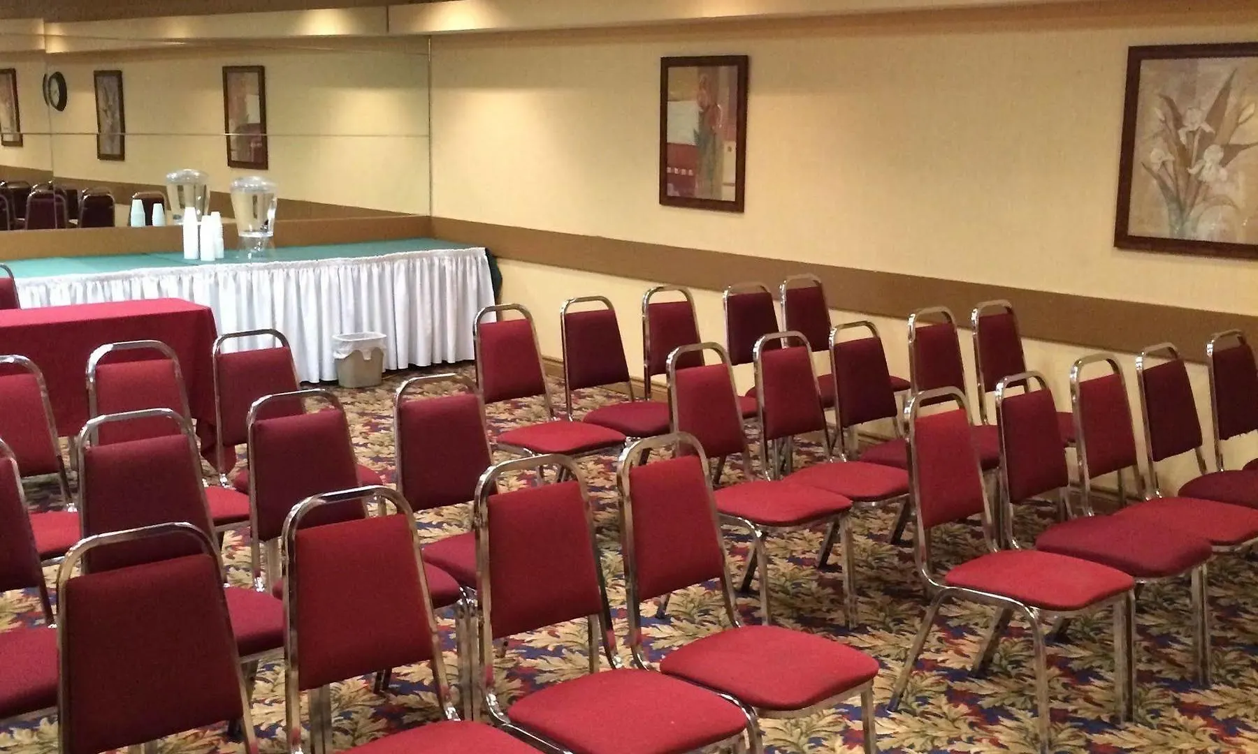 Four Points By Sheraton Toronto Airport East Hotel