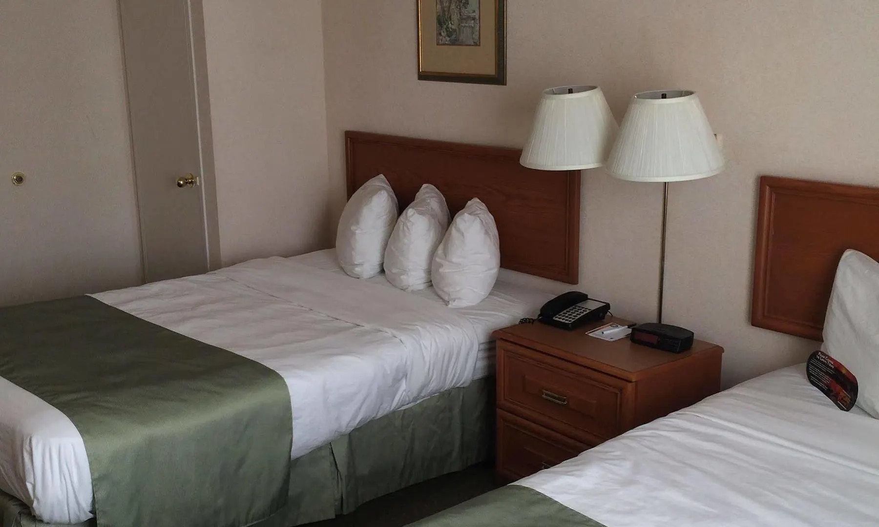 Four Points By Sheraton Toronto Airport East