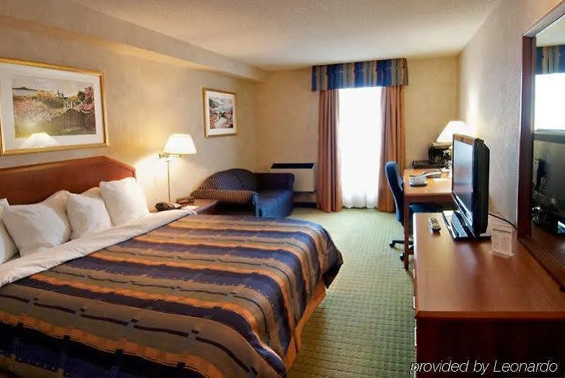Hotel Four Points By Sheraton Toronto Airport East