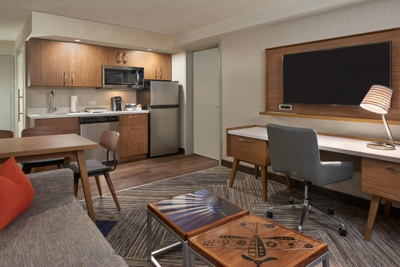 Hotel Four Points By Sheraton Toronto Airport East