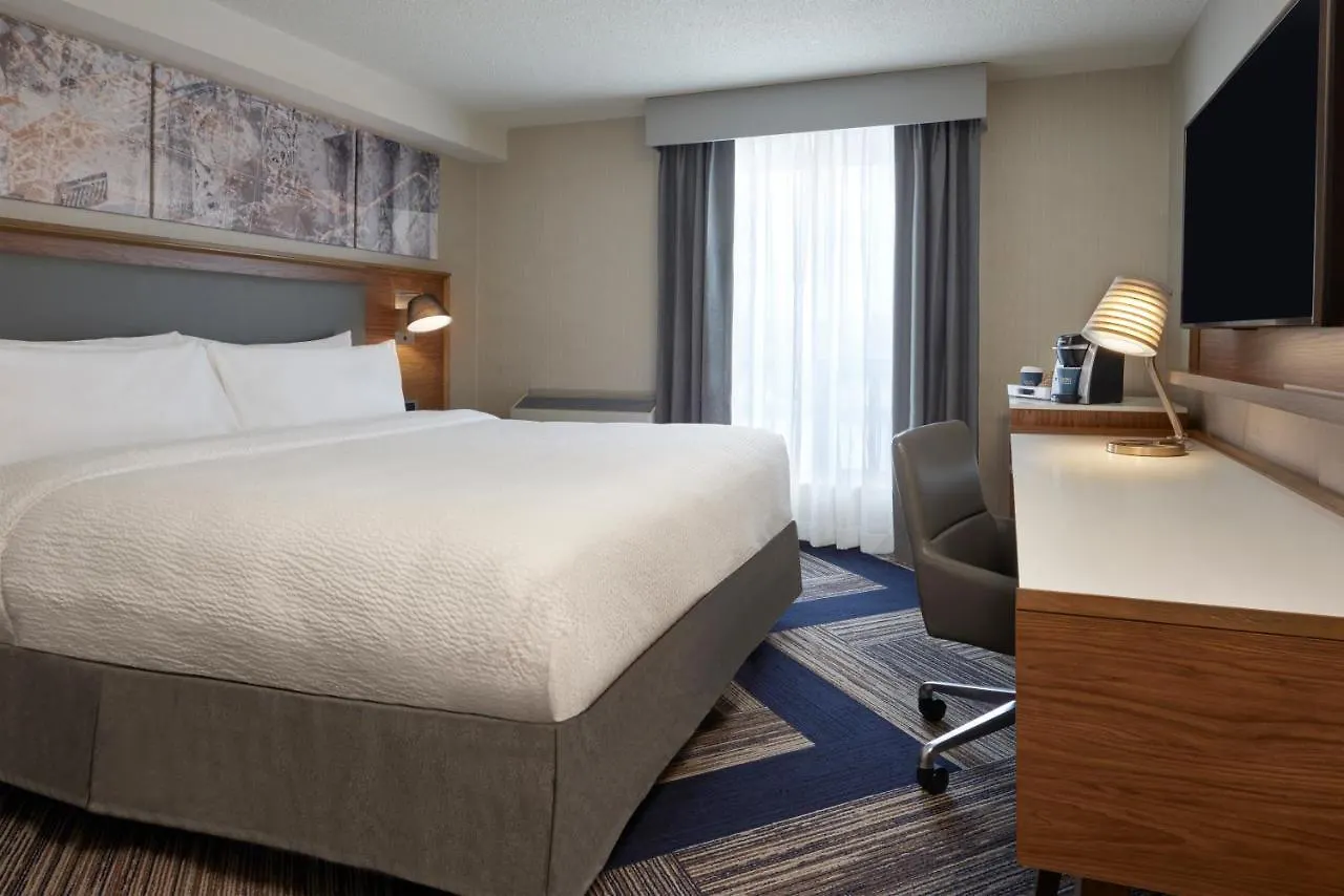 Hotel Four Points By Sheraton Toronto Airport East